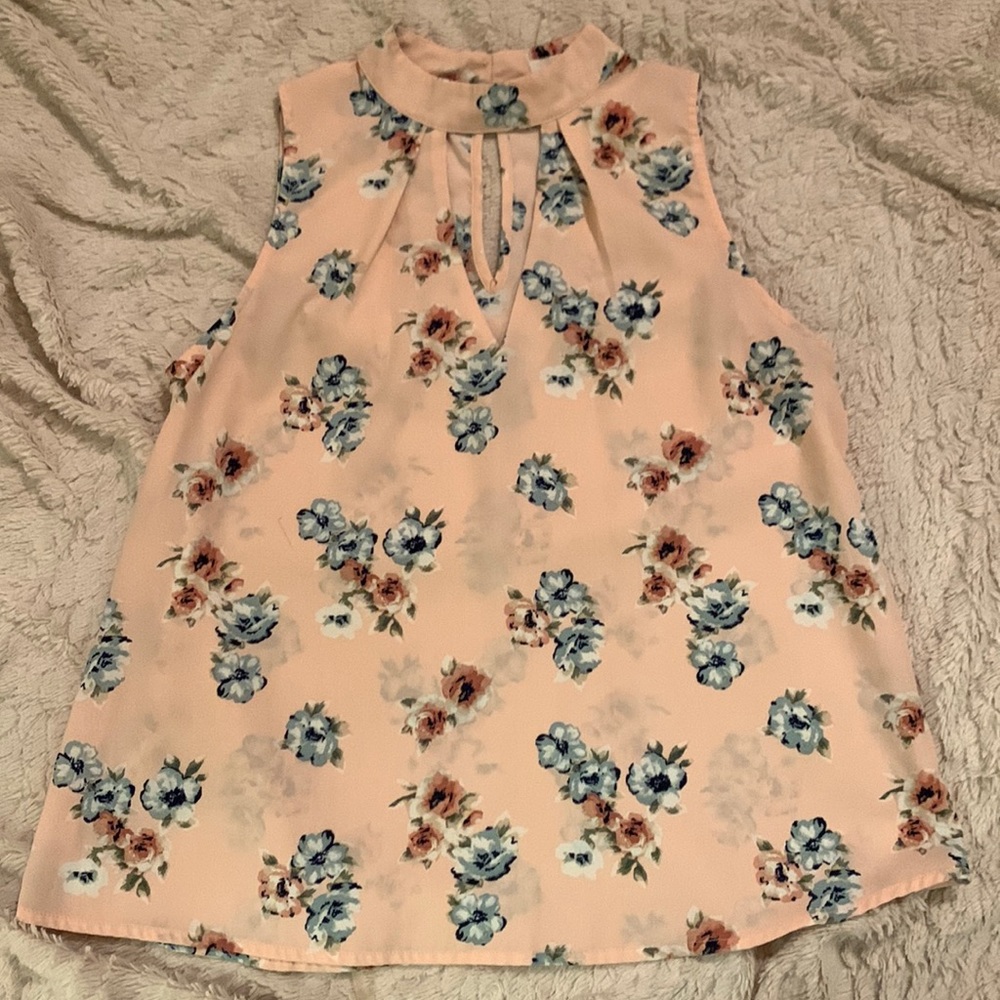 Floral Mock Neck Sleeveless Blouse - Forever 21